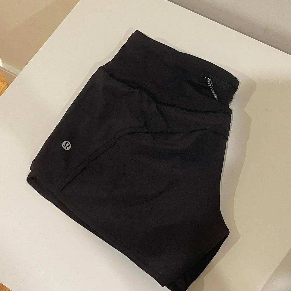 lululemon Speed Up High-Rise Lined Short 2.5" - Picture 1 of 3